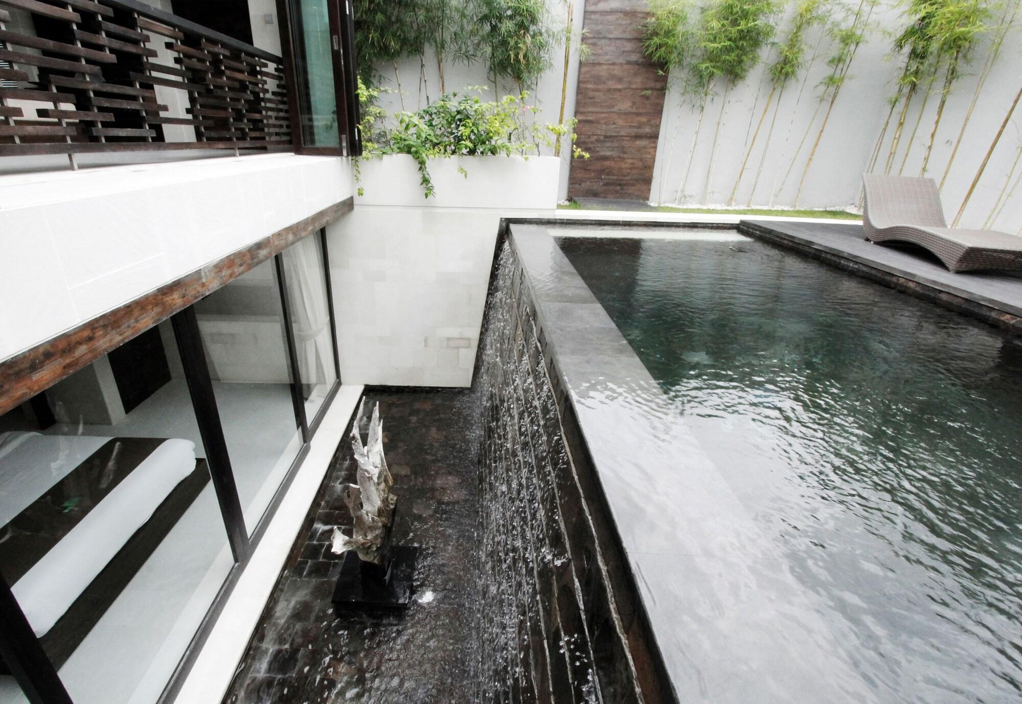 Equilibria Seminyak Villa Exterior foto