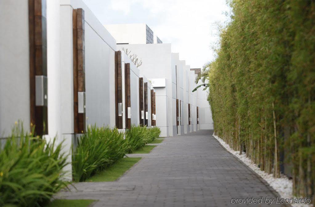 Equilibria Seminyak Villa Exterior foto