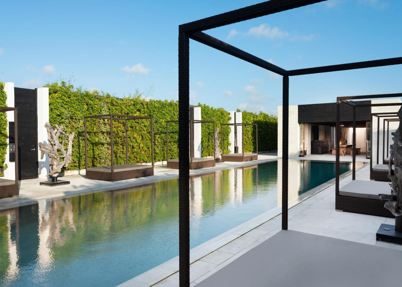 Equilibria Seminyak Villa Exterior foto